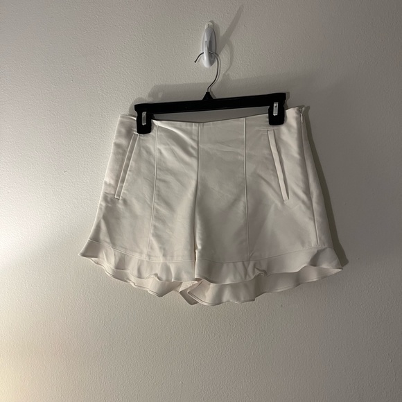 White Ruffle Shorts - Picture 1 of 2